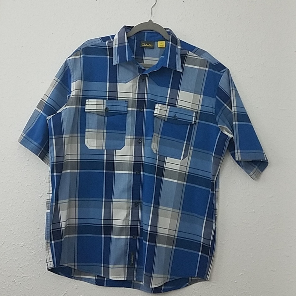 cabelas shirt Mens Large Button front blue Plaid